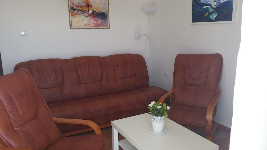 Apartment Pepi Повляна Екстериор снимка